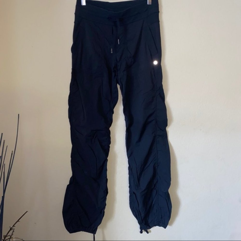 Lululemon Dance Studio Unlined Pants Size 6 Tall